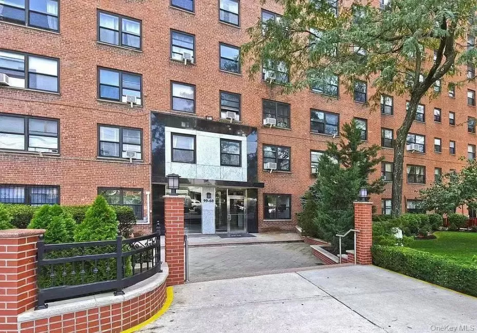 99-60 63rd Road, New York, NY, 2 Bedrooms Bedrooms, 4 Rooms Rooms,1 BathroomBathrooms,Residential,For Rent,63rd,0,1039663 99-60 63rd Road, New York, NY, 2 Bedrooms Bedrooms, 4 Rooms Rooms,1 BathroomBathrooms,Residential,For Rent,63rd,0,1039663