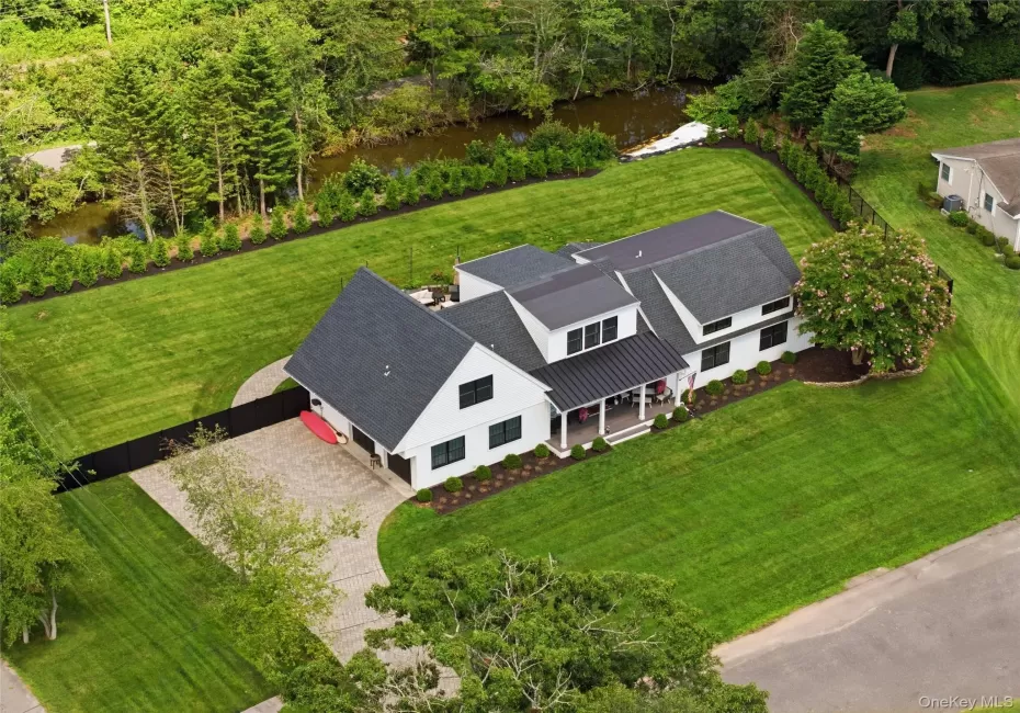 16 Twin River Drive, Islip, NY, 4 Bedrooms Bedrooms, 10 Rooms Rooms,2 BathroomsBathrooms,Residential,For Rent,Twin River,0,1039412 16 Twin River Drive, Islip, NY, 4 Bedrooms Bedrooms, 10 Rooms Rooms,2 BathroomsBathrooms,Residential,For Rent,Twin River,0,1039412