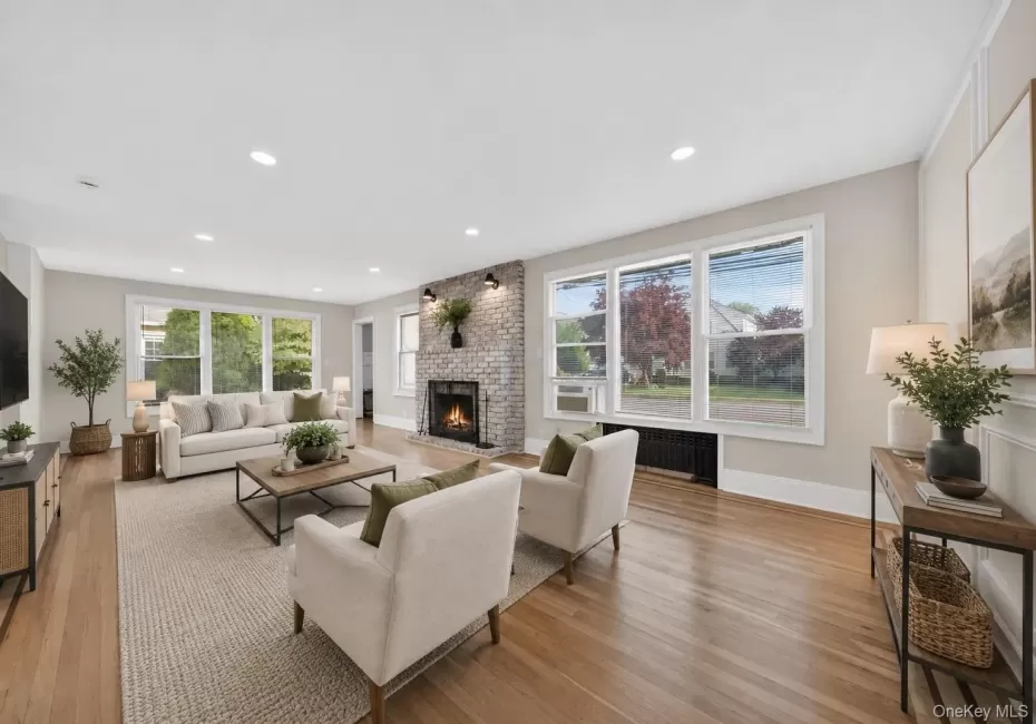 101 Argyle Road, Hempstead, NY, 3 Bedrooms Bedrooms, 6 Rooms Rooms,2 BathroomsBathrooms,Residential,For Rent,Argyle,0,1040581 101 Argyle Road, Hempstead, NY, 3 Bedrooms Bedrooms, 6 Rooms Rooms,2 BathroomsBathrooms,Residential,For Rent,Argyle,0,1040581
