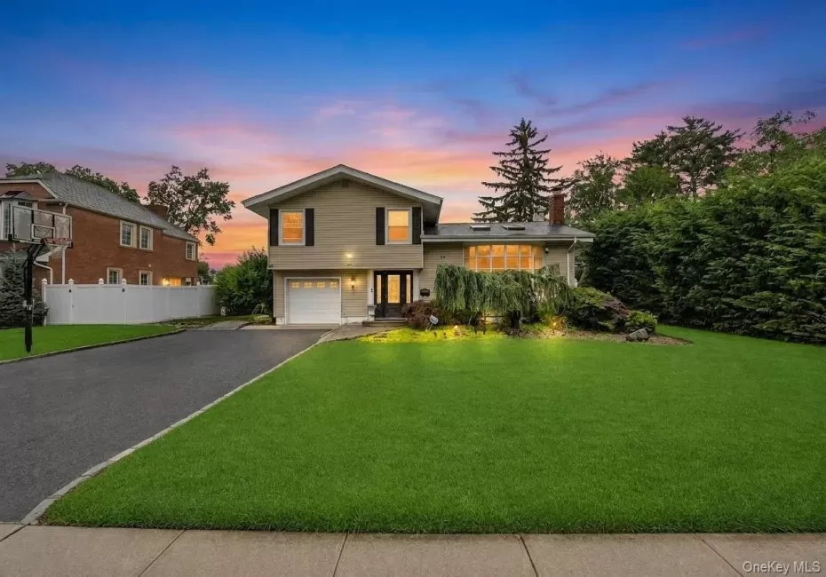 49 Village Drive, Oyster Bay, NY, 4 Bedrooms Bedrooms, 10 Rooms Rooms,3 BathroomsBathrooms,Residential,For Rent,Village,0,1040522 49 Village Drive, Oyster Bay, NY, 4 Bedrooms Bedrooms, 10 Rooms Rooms,3 BathroomsBathrooms,Residential,For Rent,Village,0,1040522