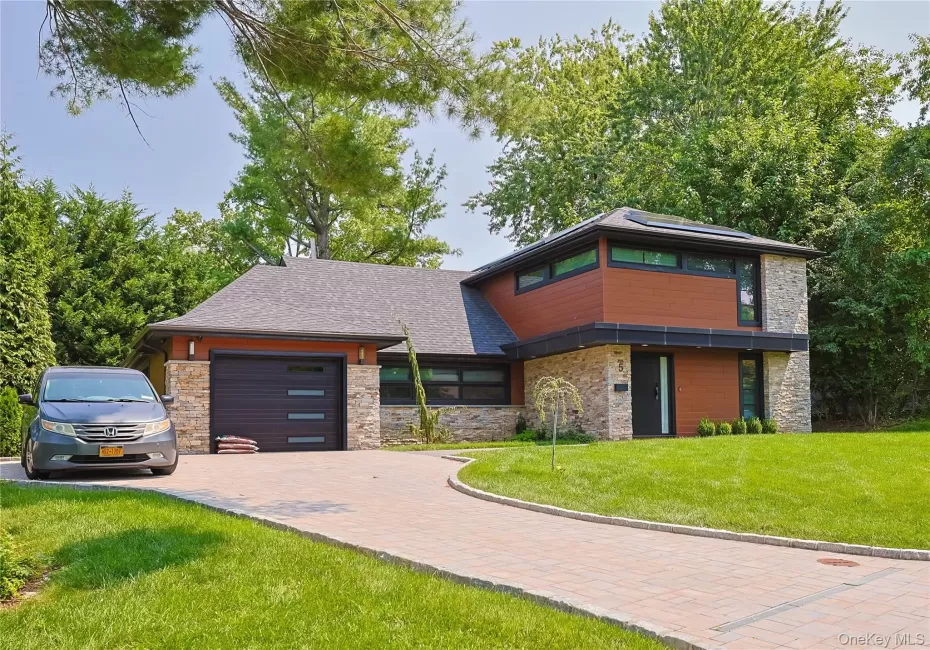 5 Market Lane, North Hempstead, NY, 4 Bedrooms Bedrooms, 8 Rooms Rooms,3 BathroomsBathrooms,Residential,For Rent,Market,0,1039273 5 Market Lane, North Hempstead, NY, 4 Bedrooms Bedrooms, 8 Rooms Rooms,3 BathroomsBathrooms,Residential,For Rent,Market,0,1039273