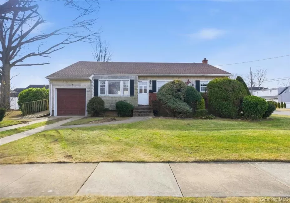 2 Mc Leod Street, Oyster Bay, NY, 3 Bedrooms Bedrooms, 7 Rooms Rooms,1 BathroomBathrooms,Residential,For Rent,Mc Leod,0,1040516 2 Mc Leod Street, Oyster Bay, NY, 3 Bedrooms Bedrooms, 7 Rooms Rooms,1 BathroomBathrooms,Residential,For Rent,Mc Leod,0,1040516