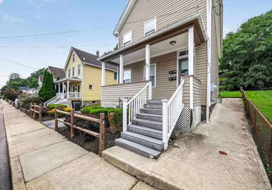 29 Fort Putnam Street, Highlands, NY, 1 Bedroom Bedrooms, 3 Rooms Rooms,1 BathroomBathrooms,Residential Lease,For Rent,Fort Putnam,0,1037651 29 Fort Putnam Street, Highlands, NY, 1 Bedroom Bedrooms, 3 Rooms Rooms,1 BathroomBathrooms,Residential Lease,For Rent,Fort Putnam,0,1037651