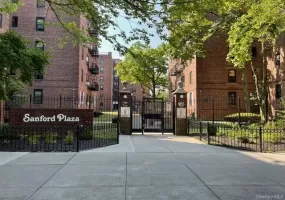 144-58 Sanford Avenue, New York, NY, 1 Bedroom Bedrooms, 3 Rooms Rooms,1 BathroomBathrooms,Residential,For Rent,Sanford,0,1040653 144-58 Sanford Avenue, New York, NY, 1 Bedroom Bedrooms, 3 Rooms Rooms,1 BathroomBathrooms,Residential,For Rent,Sanford,0,1040653
