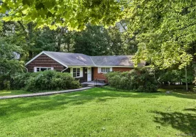 7 Overhill Road, New Rochelle, NY, 3 Bedrooms Bedrooms, 7 Rooms Rooms,2 BathroomsBathrooms,Residential,For Rent,Overhill,0,1039027 7 Overhill Road, New Rochelle, NY, 3 Bedrooms Bedrooms, 7 Rooms Rooms,2 BathroomsBathrooms,Residential,For Rent,Overhill,0,1039027