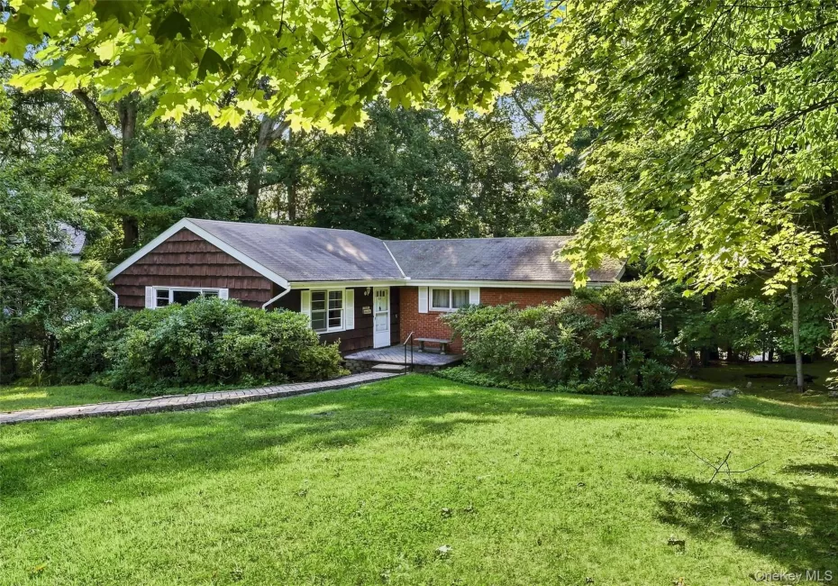7 Overhill Road, New Rochelle, NY, 3 Bedrooms Bedrooms, 7 Rooms Rooms,2 BathroomsBathrooms,Residential,For Rent,Overhill,0,1039027 7 Overhill Road, New Rochelle, NY, 3 Bedrooms Bedrooms, 7 Rooms Rooms,2 BathroomsBathrooms,Residential,For Rent,Overhill,0,1039027