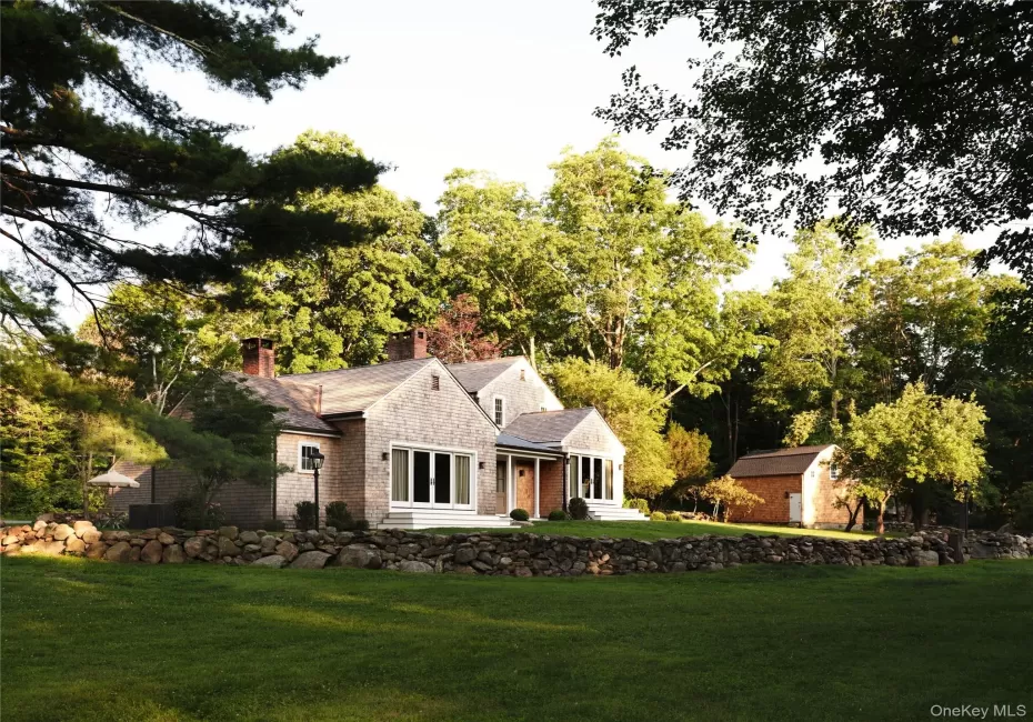 156 Old Stone Hill Road, Pound Ridge, NY, 4 Bedrooms Bedrooms, 14 Rooms Rooms,3 BathroomsBathrooms,Residential,For Rent,Old Stone Hill,0,1032314 156 Old Stone Hill Road, Pound Ridge, NY, 4 Bedrooms Bedrooms, 14 Rooms Rooms,3 BathroomsBathrooms,Residential,For Rent,Old Stone Hill,0,1032314