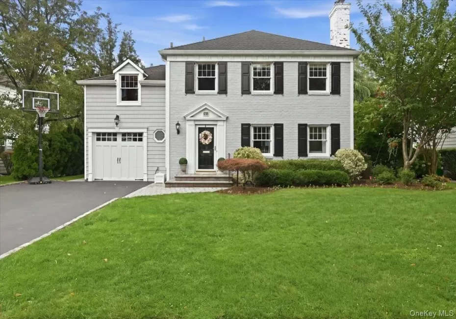 60 Kenwood Road, Hempstead, NY, 4 Bedrooms Bedrooms, 10 Rooms Rooms,3 BathroomsBathrooms,Residential,For Rent,Kenwood,0,1039129 60 Kenwood Road, Hempstead, NY, 4 Bedrooms Bedrooms, 10 Rooms Rooms,3 BathroomsBathrooms,Residential,For Rent,Kenwood,0,1039129