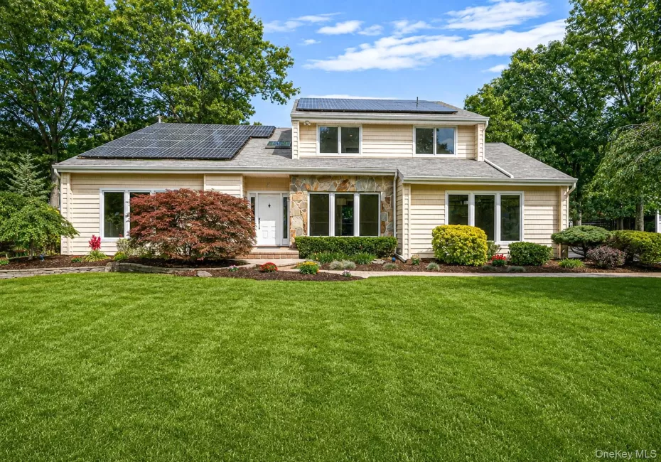 32 Annandale Road, Smithtown, NY, 5 Bedrooms Bedrooms, 12 Rooms Rooms,4 BathroomsBathrooms,Residential,For Rent,Annandale,0,1040526 32 Annandale Road, Smithtown, NY, 5 Bedrooms Bedrooms, 12 Rooms Rooms,4 BathroomsBathrooms,Residential,For Rent,Annandale,0,1040526