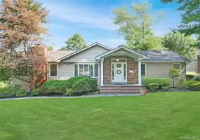 27 Eldor Avenue, Clarkstown, NY, 3 Bedrooms Bedrooms, 9 Rooms Rooms,3 BathroomsBathrooms,Residential,For Rent,Eldor,0,1037308 27 Eldor Avenue, Clarkstown, NY, 3 Bedrooms Bedrooms, 9 Rooms Rooms,3 BathroomsBathrooms,Residential,For Rent,Eldor,0,1037308