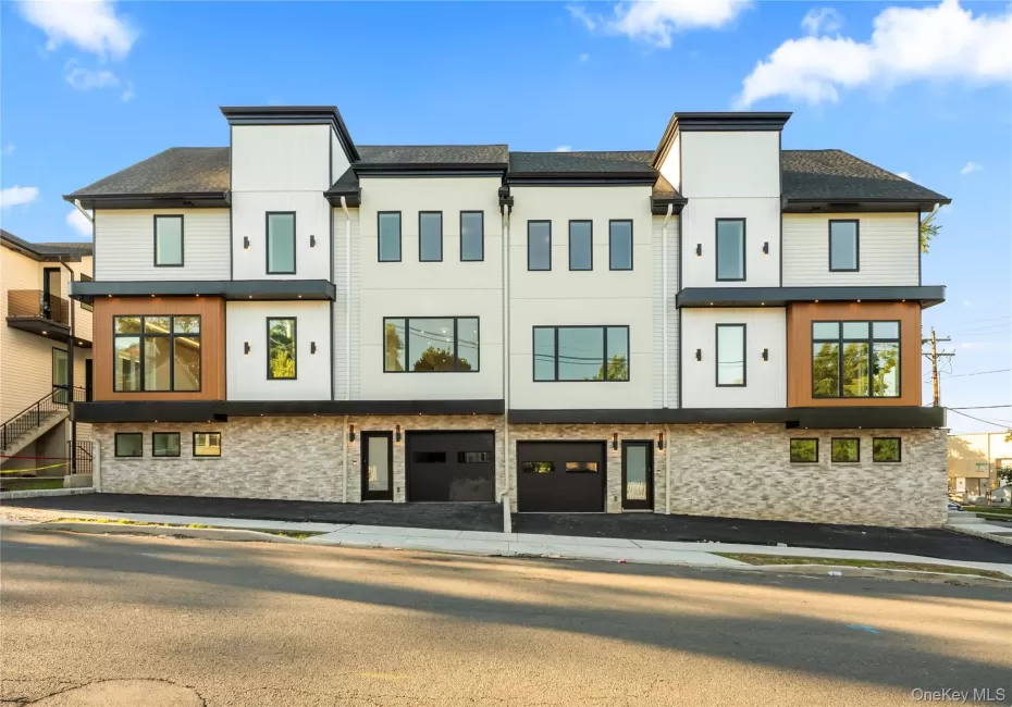 9 Lincoln Street, Ramapo, NY, 7 Bedrooms Bedrooms, 12 Rooms Rooms,3 BathroomsBathrooms,Residential,For Rent,Lincoln,0,1040848 9 Lincoln Street, Ramapo, NY, 7 Bedrooms Bedrooms, 12 Rooms Rooms,3 BathroomsBathrooms,Residential,For Rent,Lincoln,0,1040848