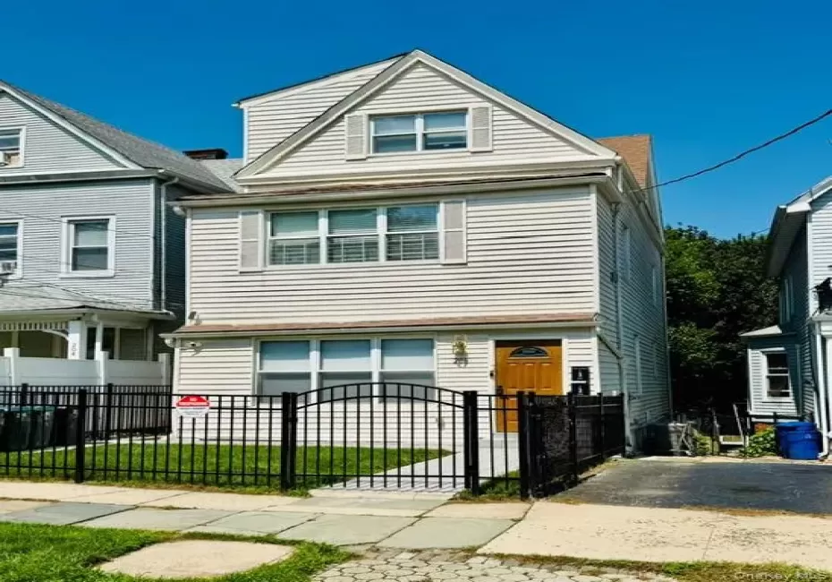 206 Terrace Avenue, Mount Vernon, NY, 1 Bedroom Bedrooms, 3 Rooms Rooms,1 BathroomBathrooms,Residential Lease,For Rent,Terrace,0,1038862 206 Terrace Avenue, Mount Vernon, NY, 1 Bedroom Bedrooms, 3 Rooms Rooms,1 BathroomBathrooms,Residential Lease,For Rent,Terrace,0,1038862