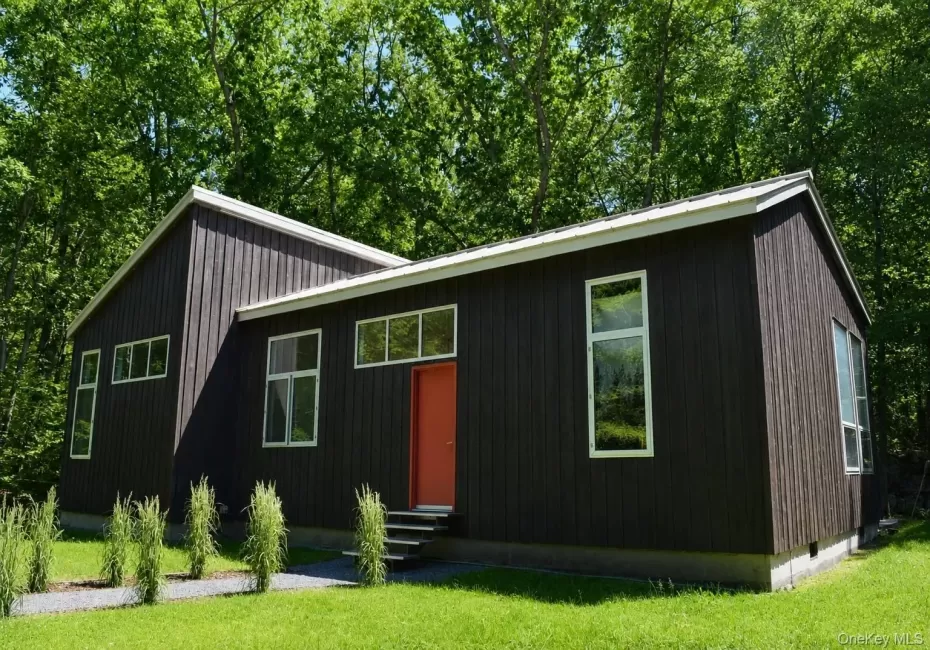 30 Old East Road, Plattekill, NY, 3 Bedrooms Bedrooms, 7 Rooms Rooms,1 BathroomBathrooms,Residential,For Rent,Old East,0,1040895 30 Old East Road, Plattekill, NY, 3 Bedrooms Bedrooms, 7 Rooms Rooms,1 BathroomBathrooms,Residential,For Rent,Old East,0,1040895