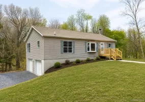 83 Weaver Road, Livingston, NY, 3 Bedrooms Bedrooms, 7 Rooms Rooms,2 BathroomsBathrooms,Residential,For Rent,Weaver,0,1040822 83 Weaver Road, Livingston, NY, 3 Bedrooms Bedrooms, 7 Rooms Rooms,2 BathroomsBathrooms,Residential,For Rent,Weaver,0,1040822