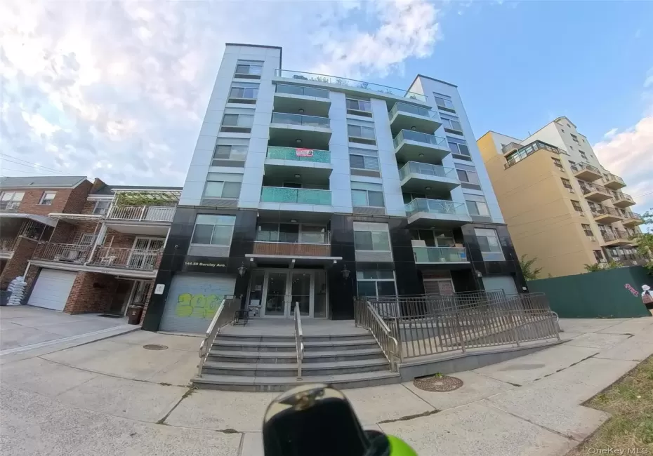 144-69 Barclay Avenue, New York, NY, 2 Bedrooms Bedrooms, 4 Rooms Rooms,2 BathroomsBathrooms,Residential,For Rent,Barclay,0,1040882 144-69 Barclay Avenue, New York, NY, 2 Bedrooms Bedrooms, 4 Rooms Rooms,2 BathroomsBathrooms,Residential,For Rent,Barclay,0,1040882