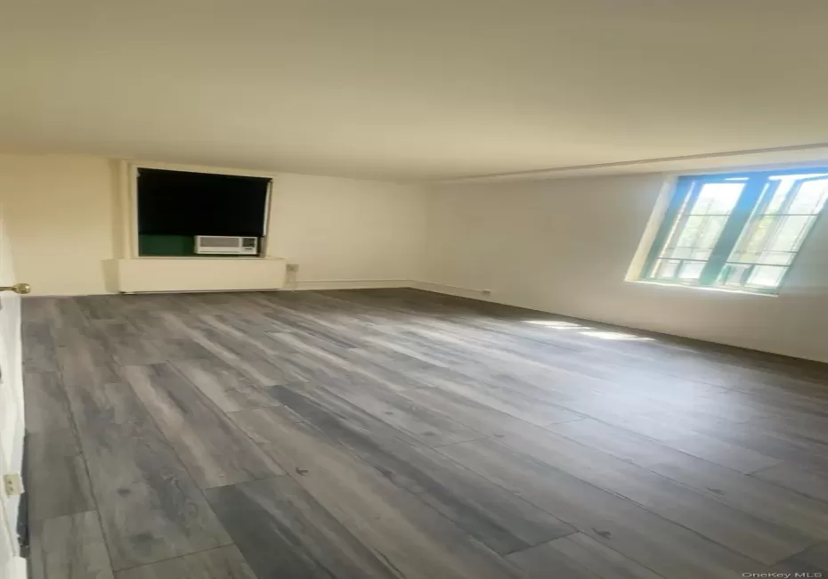 1530 Archer Road, New York, NY, 2 Bedrooms Bedrooms, 4 Rooms Rooms,1 BathroomBathrooms,Residential,For Rent,Archer,0,1040454 1530 Archer Road, New York, NY, 2 Bedrooms Bedrooms, 4 Rooms Rooms,1 BathroomBathrooms,Residential,For Rent,Archer,0,1040454