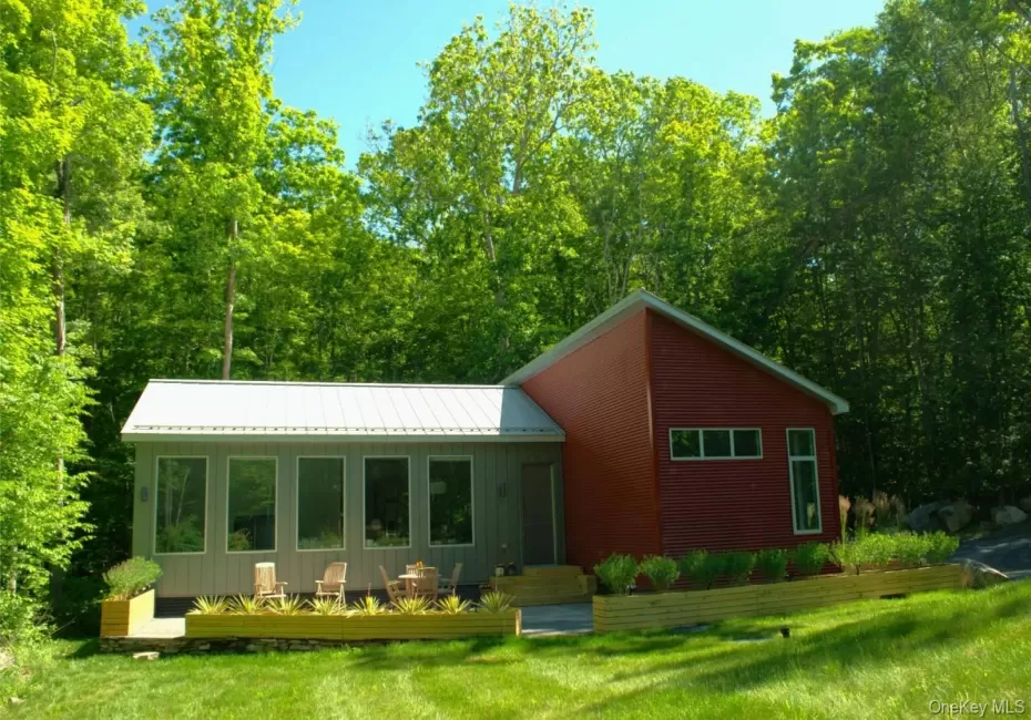 32 Old East Road, Plattekill, NY, 3 Bedrooms Bedrooms, 7 Rooms Rooms,2 BathroomsBathrooms,Residential,For Rent,Old East,0,1040908 32 Old East Road, Plattekill, NY, 3 Bedrooms Bedrooms, 7 Rooms Rooms,2 BathroomsBathrooms,Residential,For Rent,Old East,0,1040908