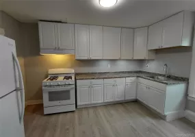 67A Greenkill Avenue, Kingston, NY, 2 Bedrooms Bedrooms, 5 Rooms Rooms,1 BathroomBathrooms,Residential Lease,For Rent,Greenkill,0,1040931 67A Greenkill Avenue, Kingston, NY, 2 Bedrooms Bedrooms, 5 Rooms Rooms,1 BathroomBathrooms,Residential Lease,For Rent,Greenkill,0,1040931