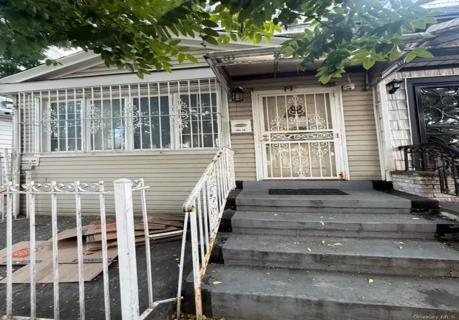 9214 168th Place, New York, NY, 3 Bedrooms Bedrooms, 7 Rooms Rooms,3 BathroomsBathrooms,Residential,For Rent,168th,0,1040958 9214 168th Place, New York, NY, 3 Bedrooms Bedrooms, 7 Rooms Rooms,3 BathroomsBathrooms,Residential,For Rent,168th,0,1040958