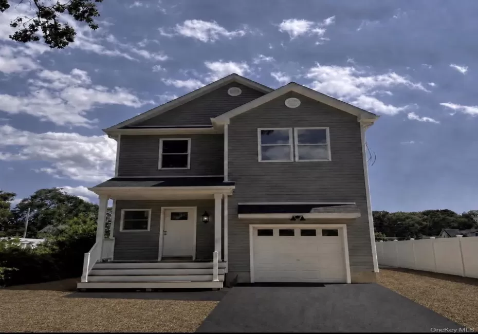 35 Bedford Street, Babylon, NY, 4 Bedrooms Bedrooms, 7 Rooms Rooms,2 BathroomsBathrooms,Residential,For Rent,Bedford,0,1040989 35 Bedford Street, Babylon, NY, 4 Bedrooms Bedrooms, 7 Rooms Rooms,2 BathroomsBathrooms,Residential,For Rent,Bedford,0,1040989