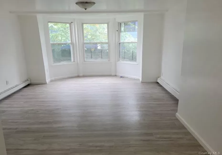 210 5th Avenue, Mount Vernon, NY, 5 Bedrooms Bedrooms, 7 Rooms Rooms,2 BathroomsBathrooms,Residential Lease,For Rent,5th,0,1039898 210 5th Avenue, Mount Vernon, NY, 5 Bedrooms Bedrooms, 7 Rooms Rooms,2 BathroomsBathrooms,Residential Lease,For Rent,5th,0,1039898