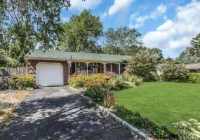 8 Baymens Court, Islip, NY, 3 Bedrooms Bedrooms, 6 Rooms Rooms,1 BathroomBathrooms,Residential,For Rent,Baymens,0,1040976 8 Baymens Court, Islip, NY, 3 Bedrooms Bedrooms, 6 Rooms Rooms,1 BathroomBathrooms,Residential,For Rent,Baymens,0,1040976