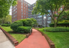 164-20 Highland Avenue, New York, NY, 2 Bedrooms Bedrooms, 5 Rooms Rooms,2 BathroomsBathrooms,Residential,For Rent,Highland,0,1040757 164-20 Highland Avenue, New York, NY, 2 Bedrooms Bedrooms, 5 Rooms Rooms,2 BathroomsBathrooms,Residential,For Rent,Highland,0,1040757