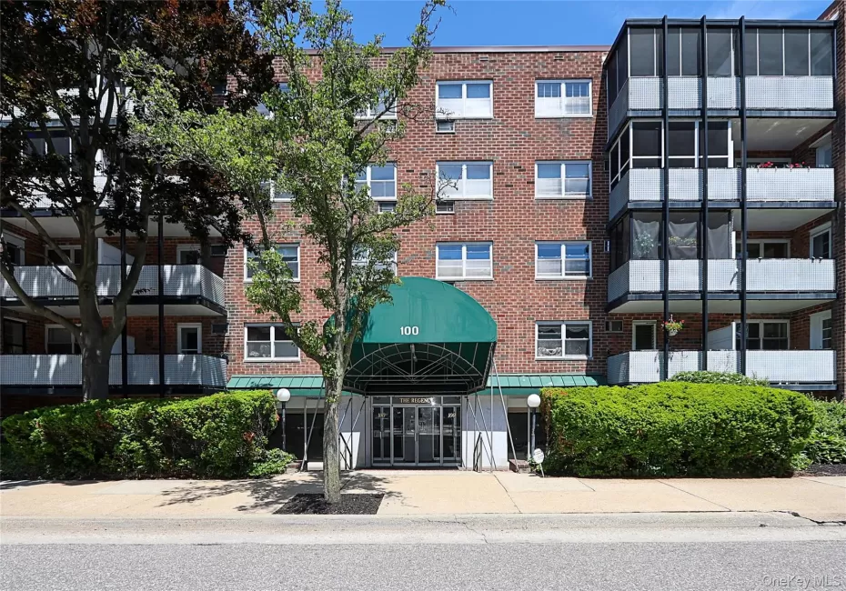 100 Lincoln Avenue, North Hempstead, NY, 1 Bedroom Bedrooms, 4 Rooms Rooms,1 BathroomBathrooms,Residential,For Rent,Lincoln,0,1040809 100 Lincoln Avenue, North Hempstead, NY, 1 Bedroom Bedrooms, 4 Rooms Rooms,1 BathroomBathrooms,Residential,For Rent,Lincoln,0,1040809