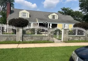 47 Brown Avenue, Hempstead, NY, 3 Bedrooms Bedrooms, 6 Rooms Rooms,2 BathroomsBathrooms,Residential,For Rent,Brown,0,1039952 47 Brown Avenue, Hempstead, NY, 3 Bedrooms Bedrooms, 6 Rooms Rooms,2 BathroomsBathrooms,Residential,For Rent,Brown,0,1039952