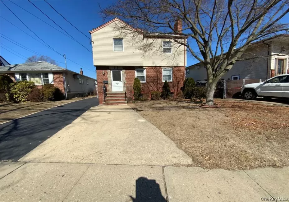 1086 Tulip Avenue, Hempstead, NY, 3 Bedrooms Bedrooms, 6 Rooms Rooms,2 BathroomsBathrooms,Residential Lease,For Rent,Tulip,0,1041017 1086 Tulip Avenue, Hempstead, NY, 3 Bedrooms Bedrooms, 6 Rooms Rooms,2 BathroomsBathrooms,Residential Lease,For Rent,Tulip,0,1041017