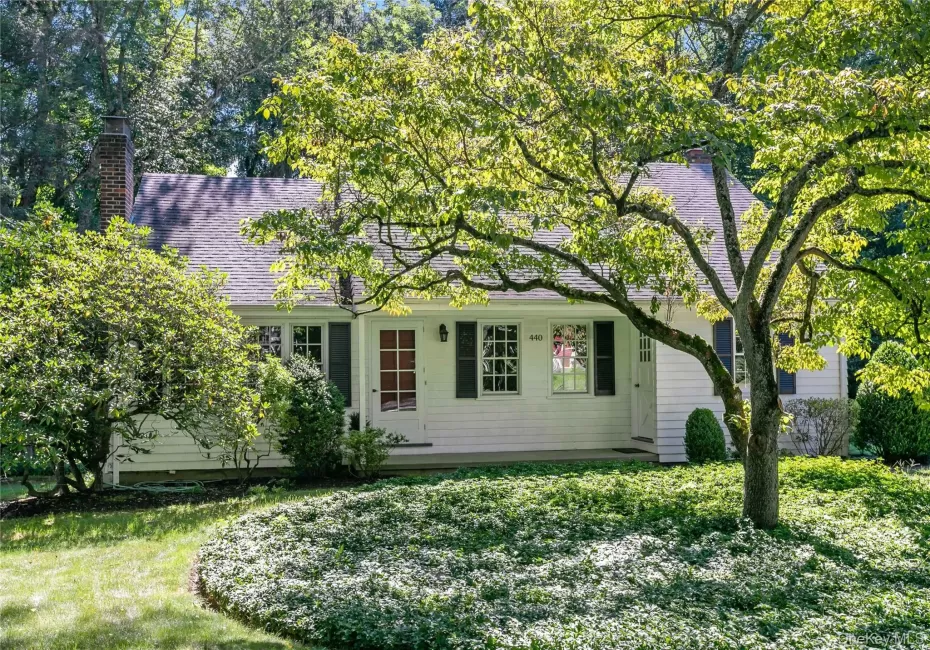 440 Saw Mill River Road, New Castle, NY, 3 Bedrooms Bedrooms, 7 Rooms Rooms,2 BathroomsBathrooms,Residential,For Rent,Saw Mill River,0,1037537 440 Saw Mill River Road, New Castle, NY, 3 Bedrooms Bedrooms, 7 Rooms Rooms,2 BathroomsBathrooms,Residential,For Rent,Saw Mill River,0,1037537