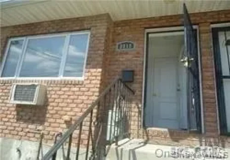 88-18 251st Street, New York, NY, 3 Bedrooms Bedrooms, 8 Rooms Rooms,2 BathroomsBathrooms,Residential Lease,For Rent,251st,0,987359 88-18 251st Street, New York, NY, 3 Bedrooms Bedrooms, 8 Rooms Rooms,2 BathroomsBathrooms,Residential Lease,For Rent,251st,0,987359