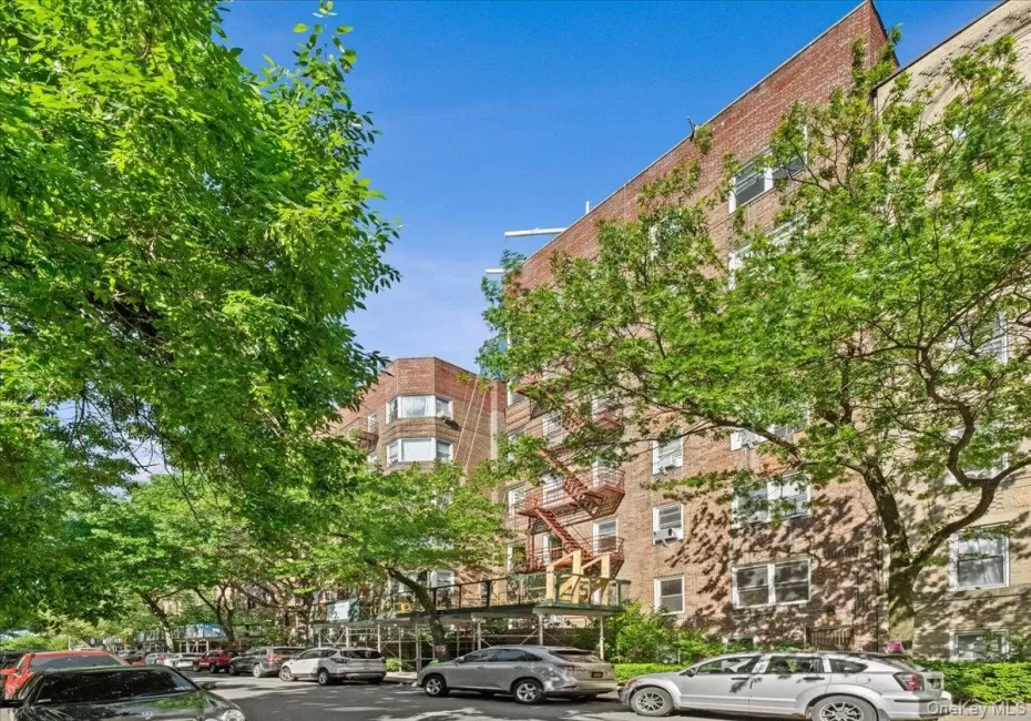 3810 Greystone Avenue, New York, NY, 1 Bedroom Bedrooms, 4 Rooms Rooms,1 BathroomBathrooms,Residential,For Rent,Greystone,0,1041060 3810 Greystone Avenue, New York, NY, 1 Bedroom Bedrooms, 4 Rooms Rooms,1 BathroomBathrooms,Residential,For Rent,Greystone,0,1041060