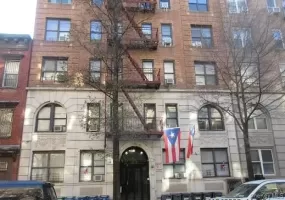 108 Division Avenue, New York, NY, 3 Bedrooms Bedrooms, 5 Rooms Rooms,1 BathroomBathrooms,Residential,For Rent,Division,0,952181 108 Division Avenue, New York, NY, 3 Bedrooms Bedrooms, 5 Rooms Rooms,1 BathroomBathrooms,Residential,For Rent,Division,0,952181