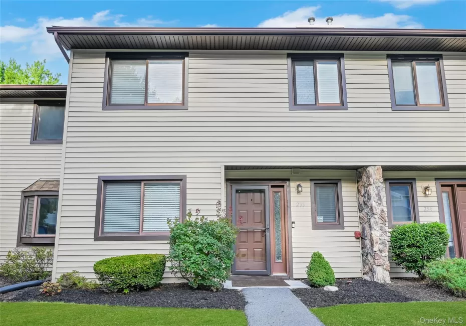 255 Heritage Lane, Chester Town, NY, 3 Bedrooms Bedrooms, 6 Rooms Rooms,2 BathroomsBathrooms,Residential,For Rent,Heritage,0,1036684 255 Heritage Lane, Chester Town, NY, 3 Bedrooms Bedrooms, 6 Rooms Rooms,2 BathroomsBathrooms,Residential,For Rent,Heritage,0,1036684