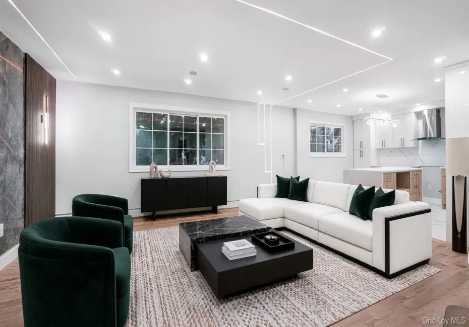 918 Throgs Neck Expwy, New York, NY, 3 Bedrooms Bedrooms, 6 Rooms Rooms,2 BathroomsBathrooms,Residential,For Rent,Throgs Neck Expwy,0,1040628 918 Throgs Neck Expwy, New York, NY, 3 Bedrooms Bedrooms, 6 Rooms Rooms,2 BathroomsBathrooms,Residential,For Rent,Throgs Neck Expwy,0,1040628