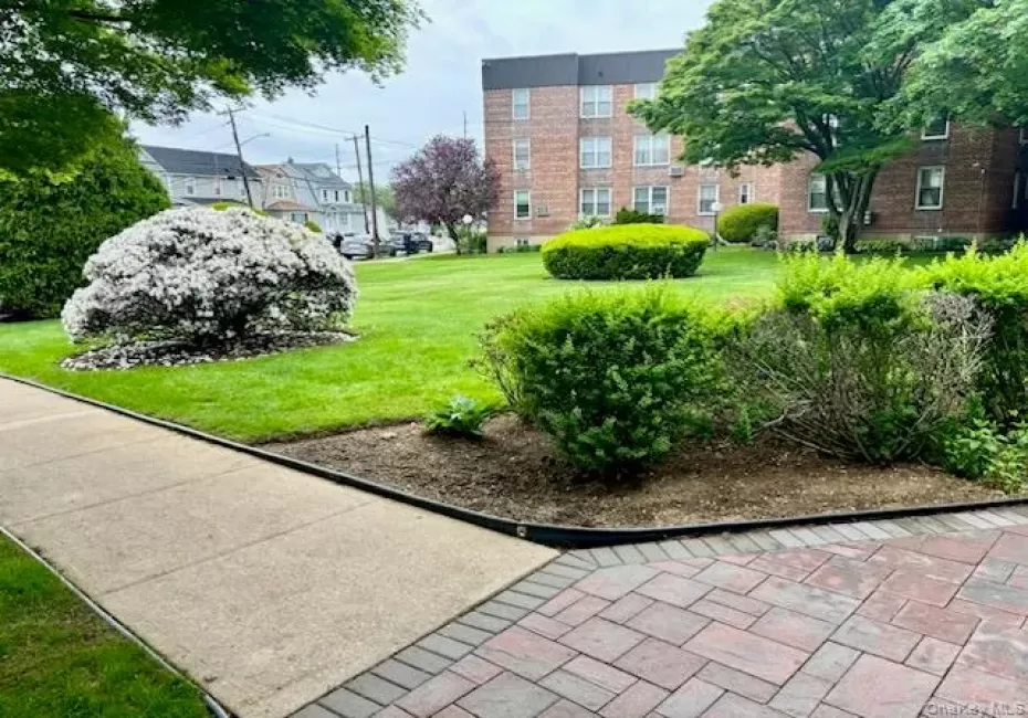 530 Dubois Avenue, Hempstead, NY, 2 Bedrooms Bedrooms, 5 Rooms Rooms,1 BathroomBathrooms,Residential,For Rent,Dubois,0,1012579 530 Dubois Avenue, Hempstead, NY, 2 Bedrooms Bedrooms, 5 Rooms Rooms,1 BathroomBathrooms,Residential,For Rent,Dubois,0,1012579