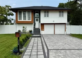 1739 Quarter Street, West Babylon, NY, 4 Bedrooms Bedrooms, 11 Rooms Rooms,2 BathroomsBathrooms,Residential,For Rent,Quarter,0,1037890 1739 Quarter Street, West Babylon, NY, 4 Bedrooms Bedrooms, 11 Rooms Rooms,2 BathroomsBathrooms,Residential,For Rent,Quarter,0,1037890