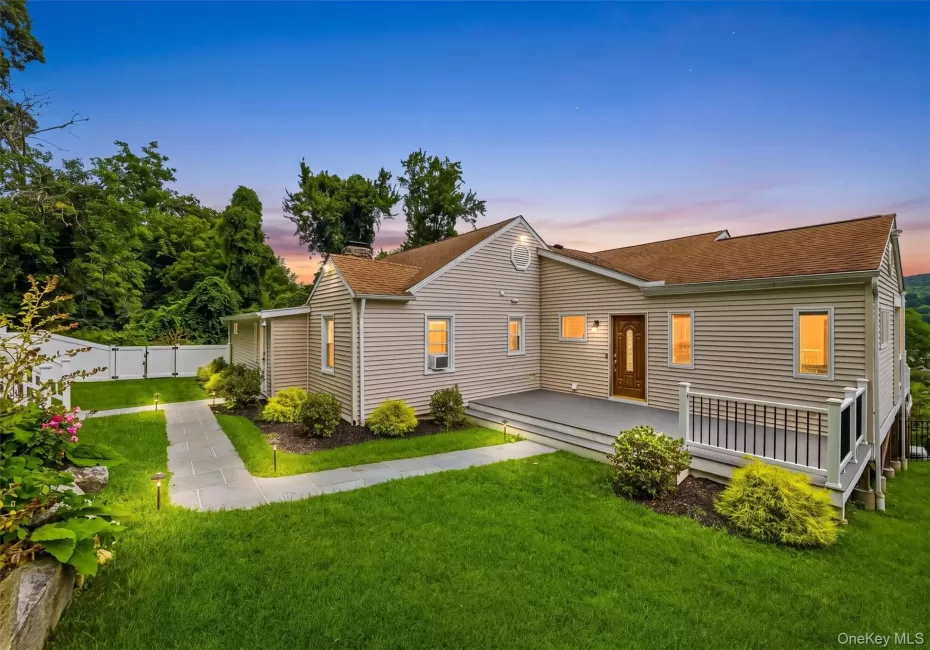 1408 Route 292, Pawling, NY, 2 Bedrooms Bedrooms, 6 Rooms Rooms,2 BathroomsBathrooms,Residential Lease,For Rent,Route 292,0,1037448 1408 Route 292, Pawling, NY, 2 Bedrooms Bedrooms, 6 Rooms Rooms,2 BathroomsBathrooms,Residential Lease,For Rent,Route 292,0,1037448