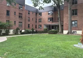 21 Schenck Avenue, North Hempstead, NY, 2 Bedrooms Bedrooms, 5 Rooms Rooms,1 BathroomBathrooms,Residential Lease,For Rent,Schenck,0,1039562 21 Schenck Avenue, North Hempstead, NY, 2 Bedrooms Bedrooms, 5 Rooms Rooms,1 BathroomBathrooms,Residential Lease,For Rent,Schenck,0,1039562