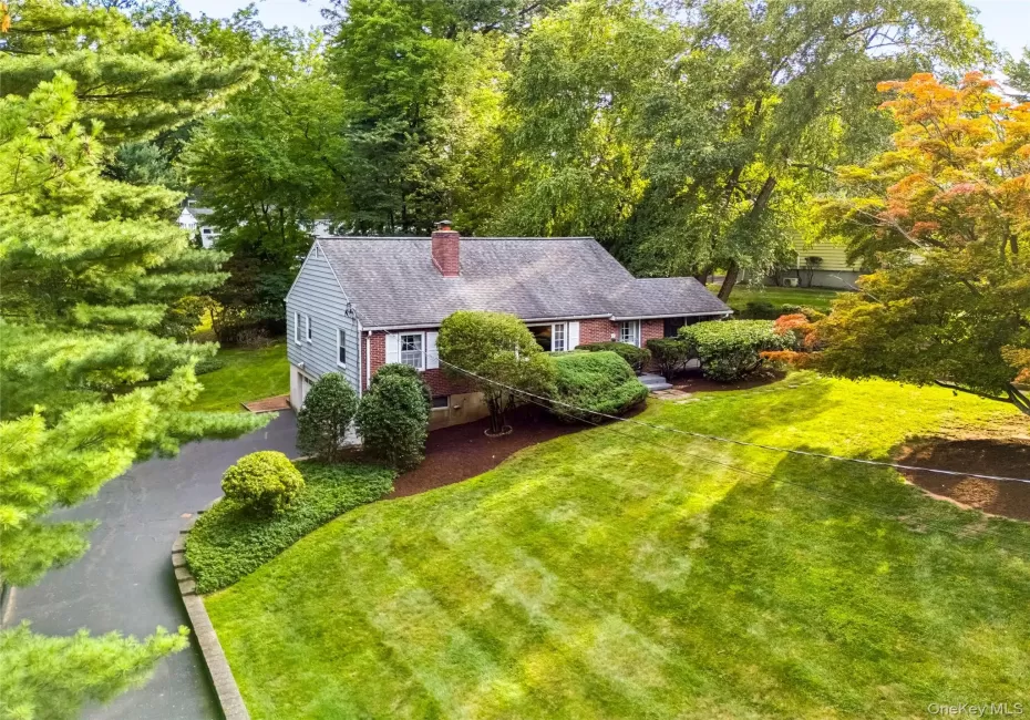 31 Briarwood Drive, Clarkstown, NY, 3 Bedrooms Bedrooms, 6 Rooms Rooms,1 BathroomBathrooms,Residential,For Rent,Briarwood,0,1034246 31 Briarwood Drive, Clarkstown, NY, 3 Bedrooms Bedrooms, 6 Rooms Rooms,1 BathroomBathrooms,Residential,For Rent,Briarwood,0,1034246