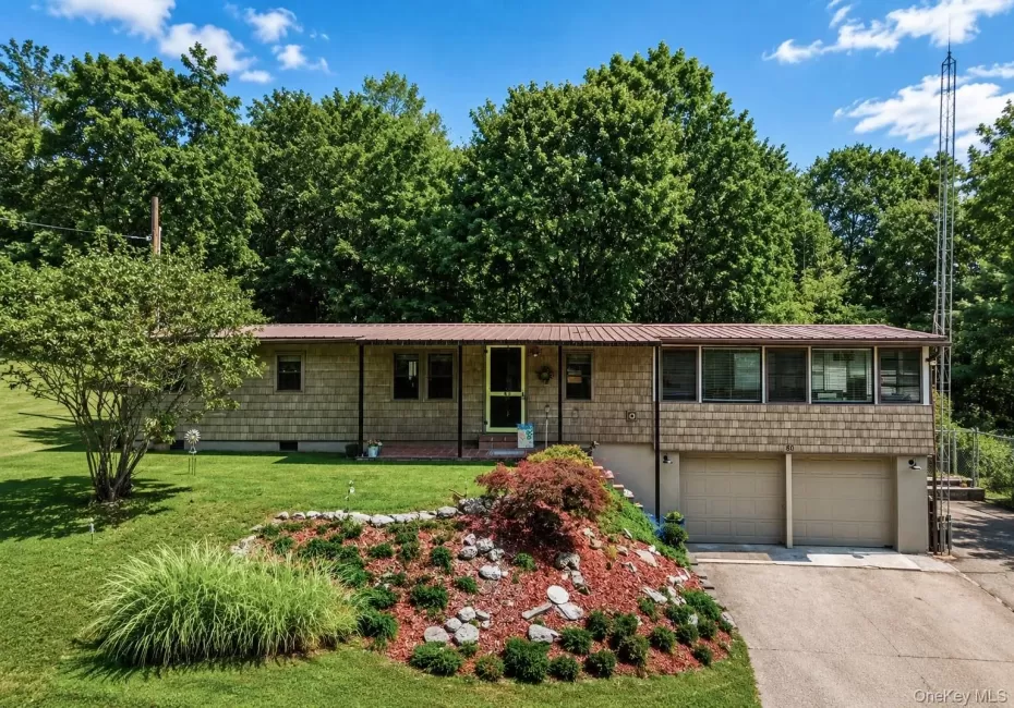 80 Lake Shore Acres, Copake, NY, 2 Bedrooms Bedrooms, 5 Rooms Rooms,1 BathroomBathrooms,Residential,For Rent,Lake Shore Acres,0,1039149 80 Lake Shore Acres, Copake, NY, 2 Bedrooms Bedrooms, 5 Rooms Rooms,1 BathroomBathrooms,Residential,For Rent,Lake Shore Acres,0,1039149