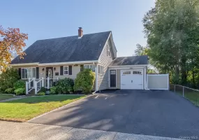 10 Lipton Street, Kingston, NY, 3 Bedrooms Bedrooms, 9 Rooms Rooms,2 BathroomsBathrooms,Residential,For Rent,Lipton,0,1034671 10 Lipton Street, Kingston, NY, 3 Bedrooms Bedrooms, 9 Rooms Rooms,2 BathroomsBathrooms,Residential,For Rent,Lipton,0,1034671