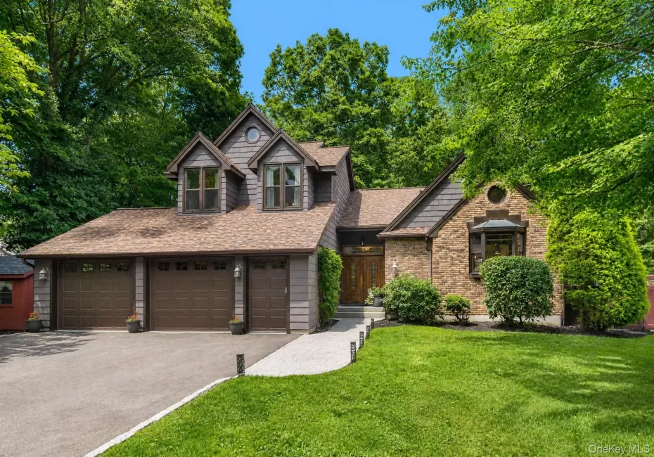 11 Coach Hill Drive Danbury, Danbury, CT, 4 Bedrooms Bedrooms, 6 Rooms Rooms,3 BathroomsBathrooms,Residential,For Rent,Coach Hill Drive Danbury,0,1040782 11 Coach Hill Drive Danbury, Danbury, CT, 4 Bedrooms Bedrooms, 6 Rooms Rooms,3 BathroomsBathrooms,Residential,For Rent,Coach Hill Drive Danbury,0,1040782