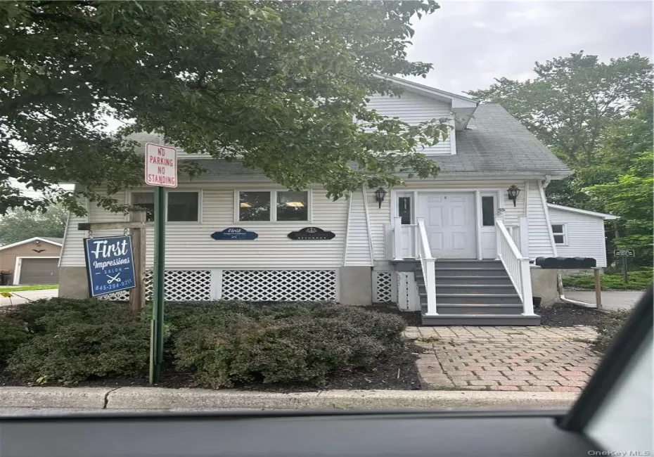 55 St John Street, Goshen, NY, 1 Bedroom Bedrooms, 3 Rooms Rooms,1 BathroomBathrooms,Residential Lease,For Rent,St John,0,1040996 55 St John Street, Goshen, NY, 1 Bedroom Bedrooms, 3 Rooms Rooms,1 BathroomBathrooms,Residential Lease,For Rent,St John,0,1040996