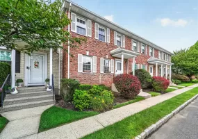600 Mohawk Court, Ramapo, NY, 3 Bedrooms Bedrooms, 9 Rooms Rooms,2 BathroomsBathrooms,Residential,For Rent,Mohawk,0,1040221 600 Mohawk Court, Ramapo, NY, 3 Bedrooms Bedrooms, 9 Rooms Rooms,2 BathroomsBathrooms,Residential,For Rent,Mohawk,0,1040221