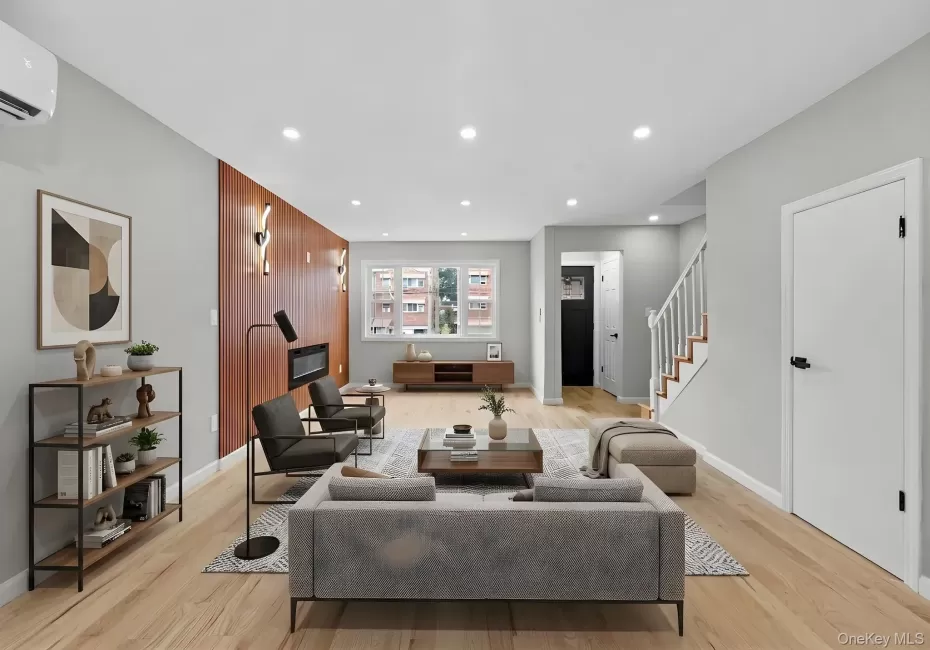 4067 Baychester Avenue, New York, NY, 3 Bedrooms Bedrooms, 12 Rooms Rooms,2 BathroomsBathrooms,Residential,For Rent,Baychester,0,1041194 4067 Baychester Avenue, New York, NY, 3 Bedrooms Bedrooms, 12 Rooms Rooms,2 BathroomsBathrooms,Residential,For Rent,Baychester,0,1041194