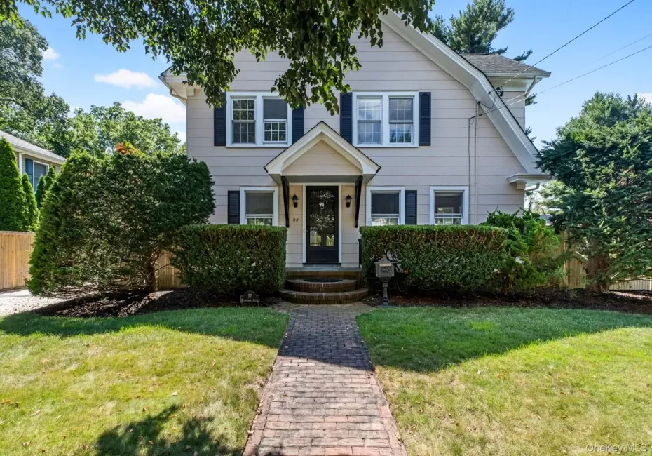 22 Ketewamoke Avenue, Babylon, NY, 3 Bedrooms Bedrooms, 9 Rooms Rooms,1 BathroomBathrooms,Residential,For Rent,Ketewamoke,0,1035686 22 Ketewamoke Avenue, Babylon, NY, 3 Bedrooms Bedrooms, 9 Rooms Rooms,1 BathroomBathrooms,Residential,For Rent,Ketewamoke,0,1035686