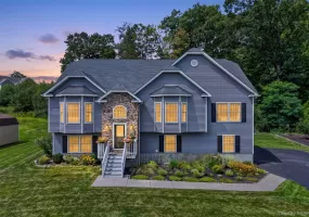 22 Ashley Court, New Windsor, NY, 4 Bedrooms Bedrooms, 8 Rooms Rooms,3 BathroomsBathrooms,Residential,For Rent,Ashley,0,1037373 22 Ashley Court, New Windsor, NY, 4 Bedrooms Bedrooms, 8 Rooms Rooms,3 BathroomsBathrooms,Residential,For Rent,Ashley,0,1037373