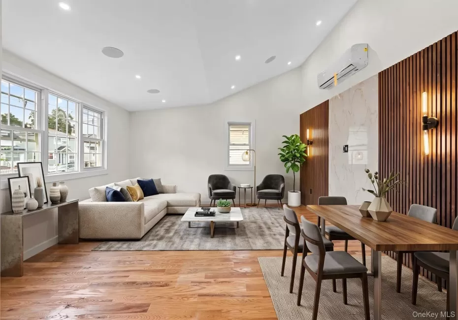 18704 Williamson Avenue, New York, NY, 4 Bedrooms Bedrooms, 12 Rooms Rooms,3 BathroomsBathrooms,Residential,For Rent,Williamson,0,1041205 18704 Williamson Avenue, New York, NY, 4 Bedrooms Bedrooms, 12 Rooms Rooms,3 BathroomsBathrooms,Residential,For Rent,Williamson,0,1041205